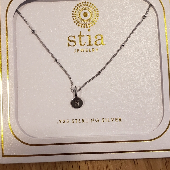 Strrling Silver Letter N necklace - Picture 2 of 2